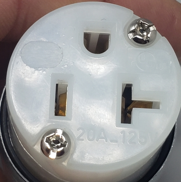 Pass & Seymour 20 Amp Armored Straight Blade Connector - Picture 6 of 8